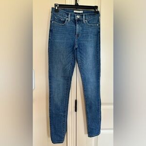 Levi's Women's Skinny Jeans - Blue